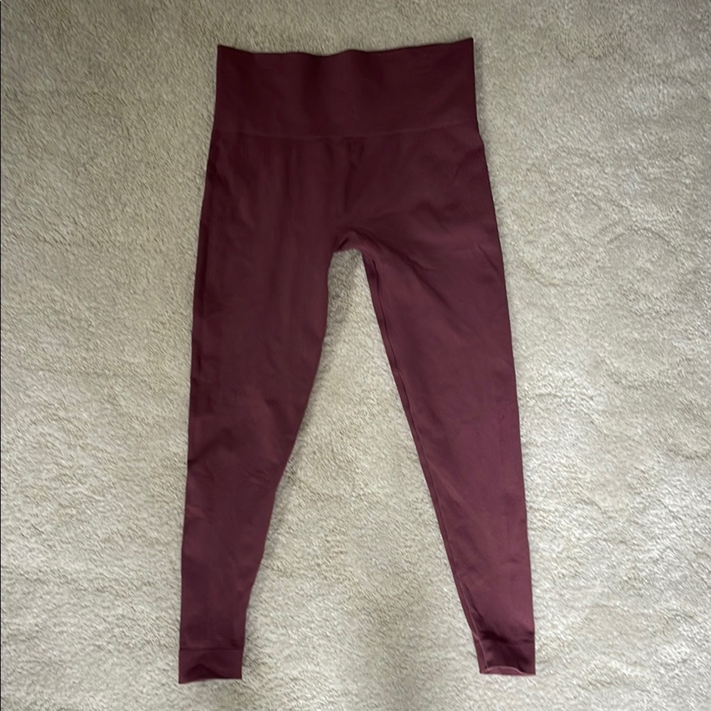 Set Active leggings; mauve